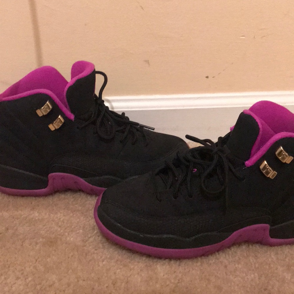 Authentic Jordan 12